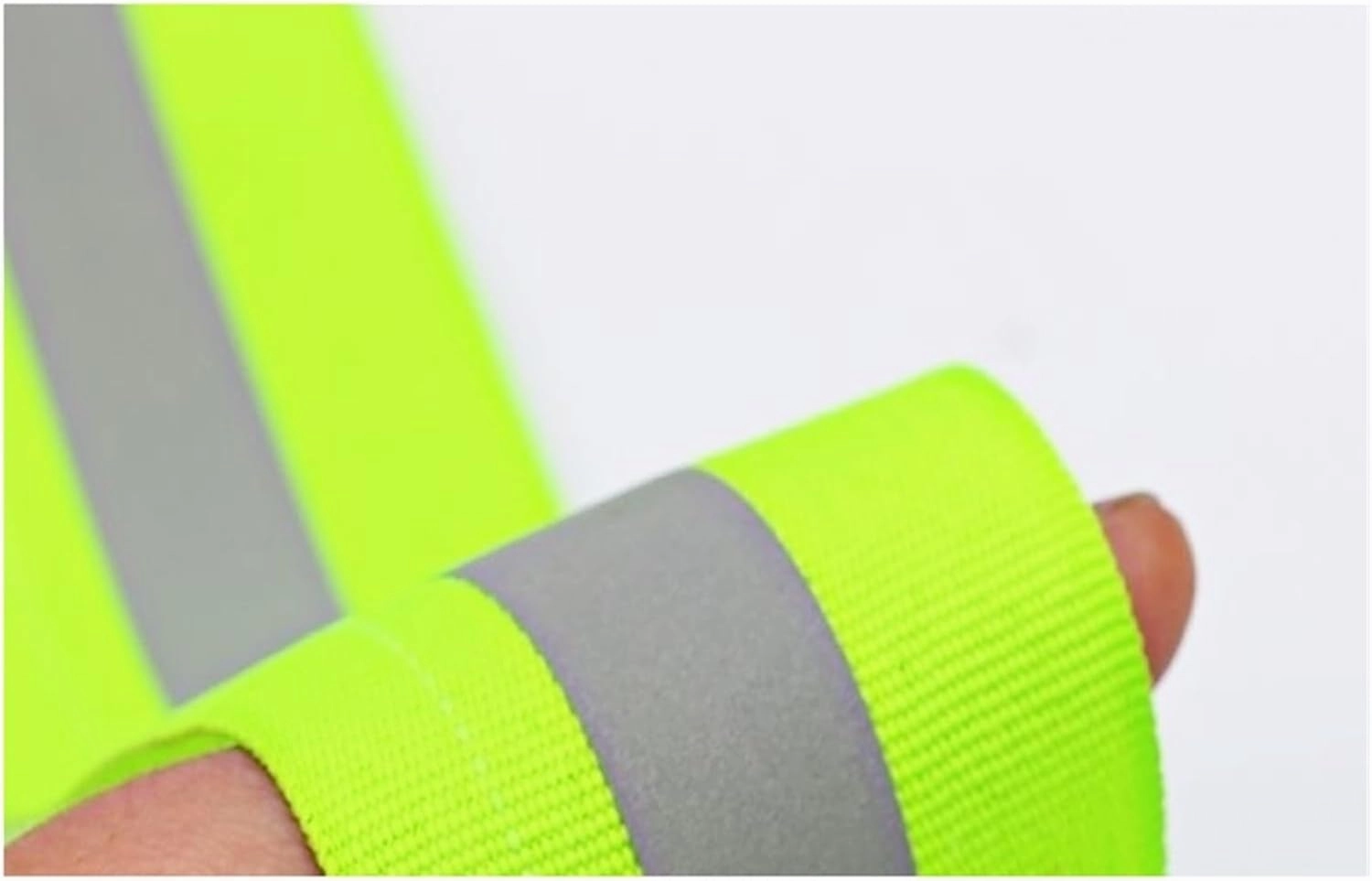 10/15/20/25/30/40/50mm Safety Silver Reflective Rbbon for Sewing Sew On Fabric Reflector Tape Strap Vest Webbing Warning Belt(Black,30mm x 10yards)