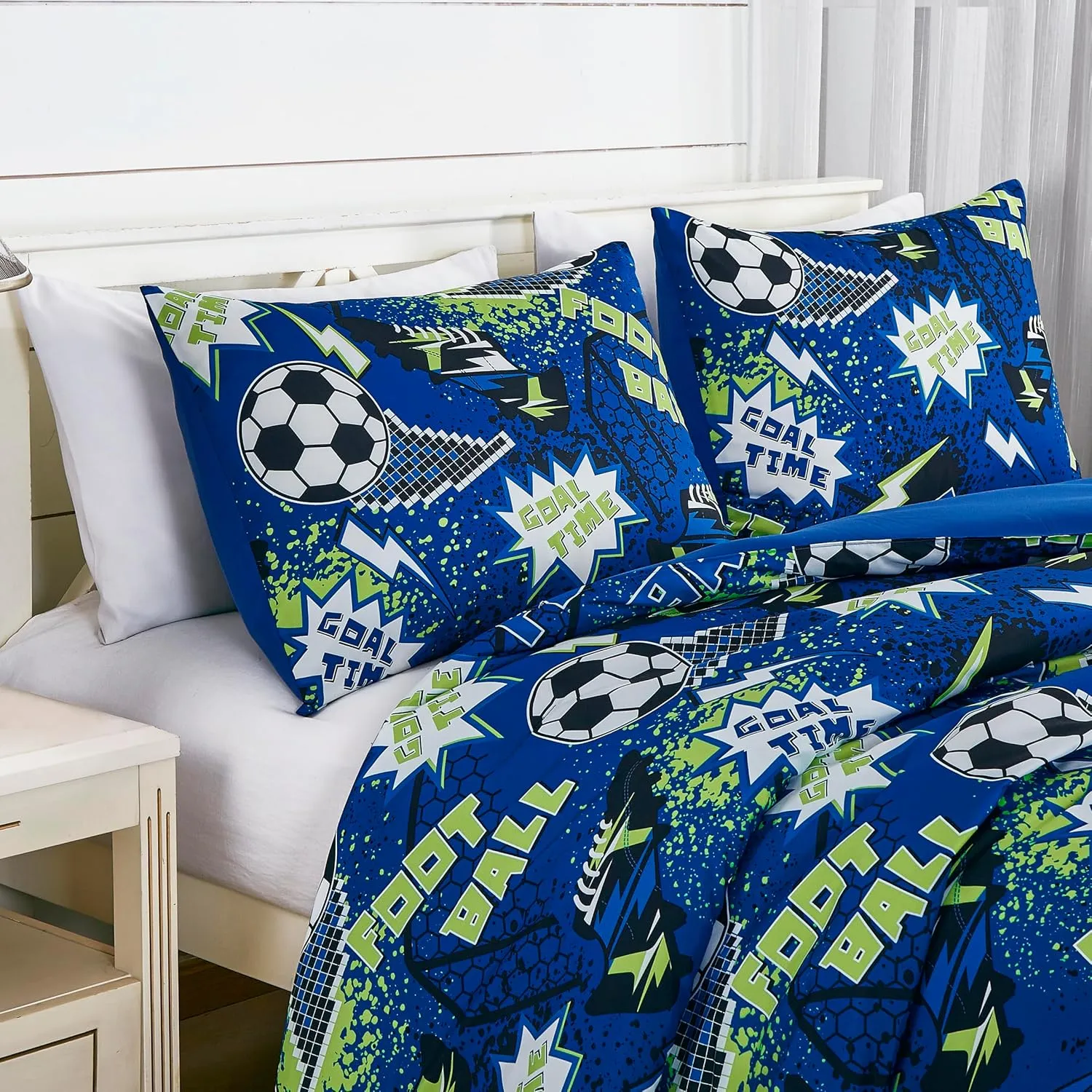 Chezmoi Collection 4-Piece Kids Football Soccer Bedding Comforter Set Full/Queen Size - Soft Microfiber Blue Green Black White Printed Football Soccer Sports for Kids/Teens