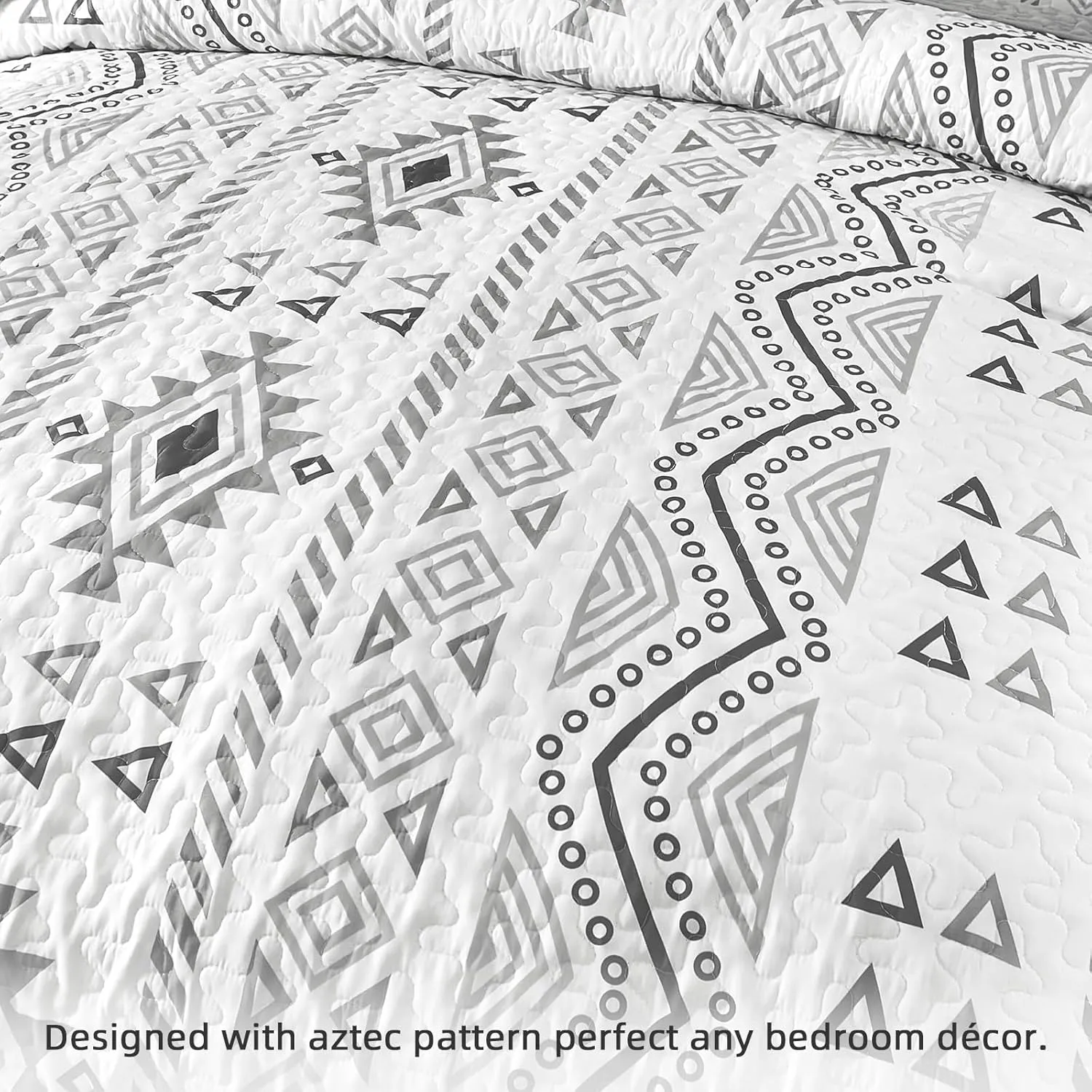 Drucon Boho Queen Size Aztec Quilt Set 3 Pieces Grey Ultra Soft Lightweight Quilt Beddding Set, Microfiber Bohemian Bedspread Coverlet Set with 2 Pillowcases for All Season (Queen, 90"x96")