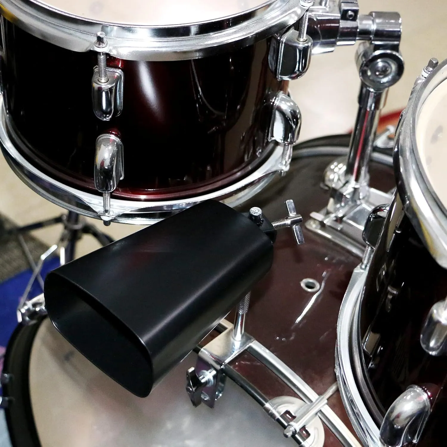 Eastrock 6 inch Metal Steel Cow Bells Noise Makers Hand Percussion Cowbell with Stick for Drum Set