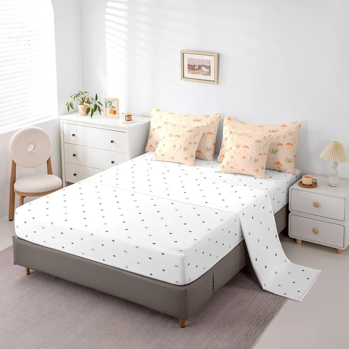 Feelyou Cute Mushroom Decor 7 Pieces Bedding Set Kids Cartoon Mushrooms Queen Comforter Set with Sheets Kawaii Fungus Bed in a Bag Room Decor Wild Mushroom Stuff Bed Set