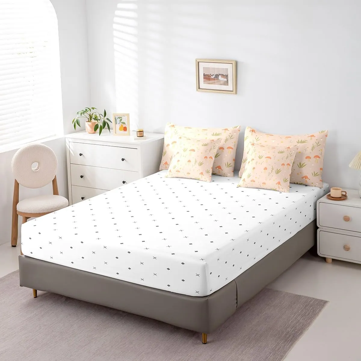 Feelyou Cute Mushroom Decor 7 Pieces Bedding Set Kids Cartoon Mushrooms Queen Comforter Set with Sheets Kawaii Fungus Bed in a Bag Room Decor Wild Mushroom Stuff Bed Set