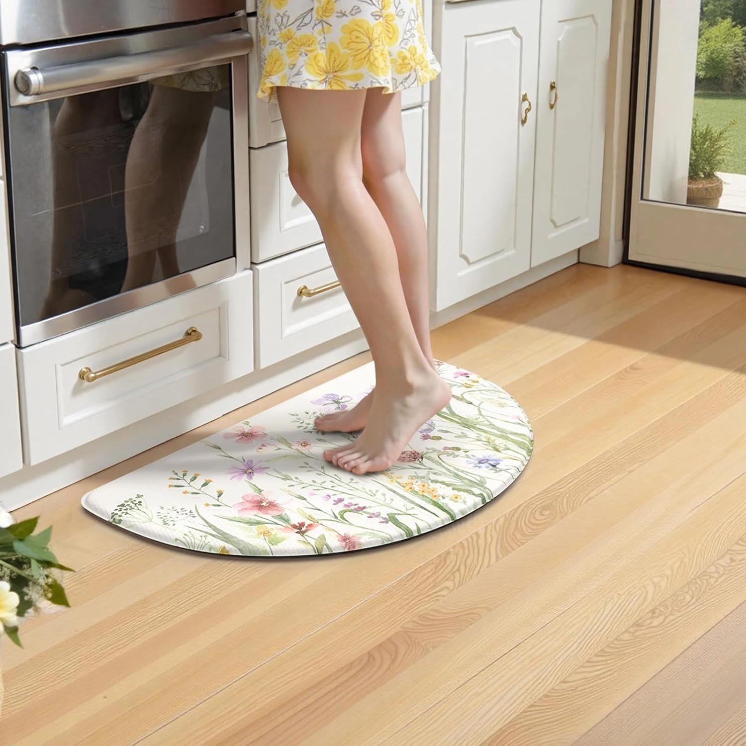 KIMODE Anti Fatigue Mat for Kitchen Floor, 18"x28" Half Circle Memory Foam Kitchen Floor Mats Cushioned Non Slip, Comfort Standing Mats, Boho White Kitchen Rug for Sink Laundry Office Desk