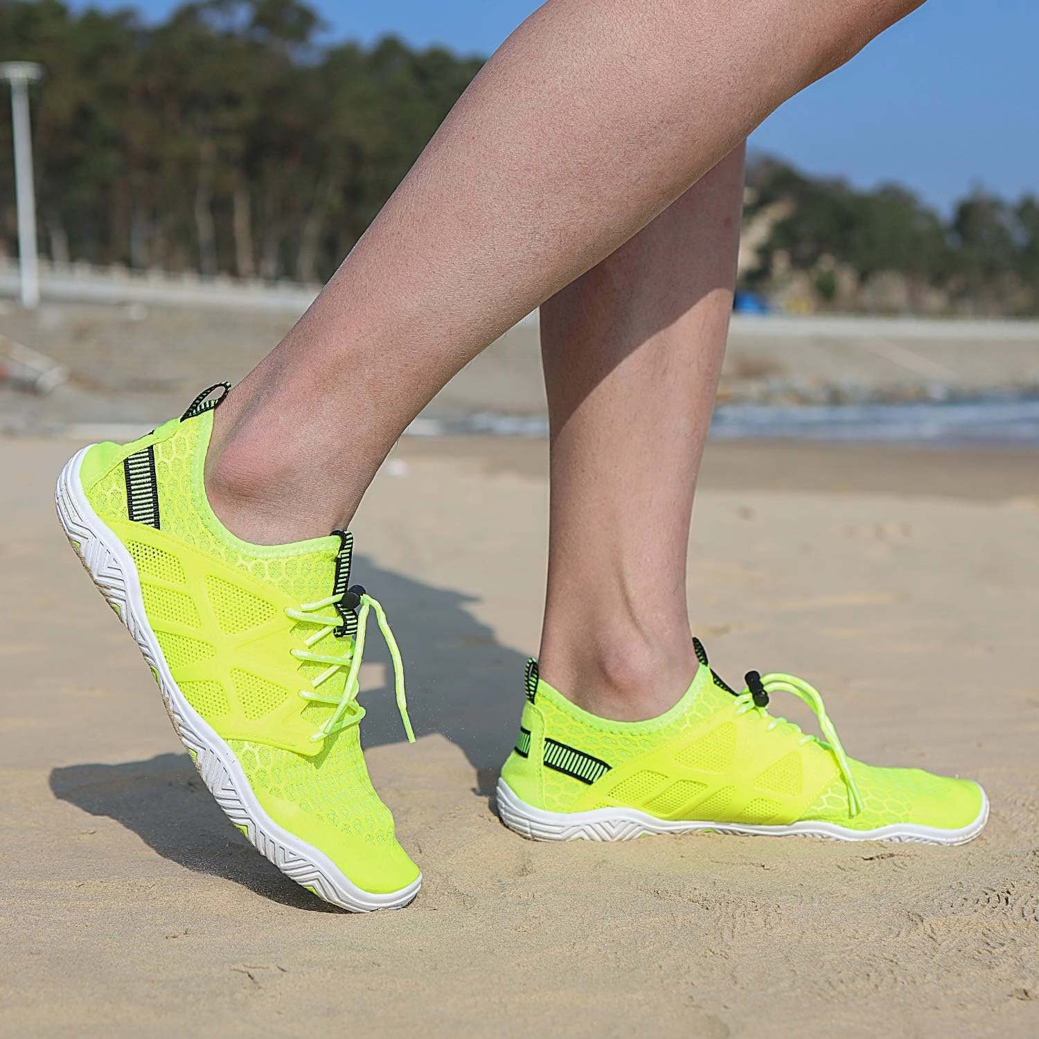 MAYZERO Water Shoes Men Women Swim Surf Shoes Beach Pool Shoes Wide Toe Hiking Aqua Shoes Winter House Slippers