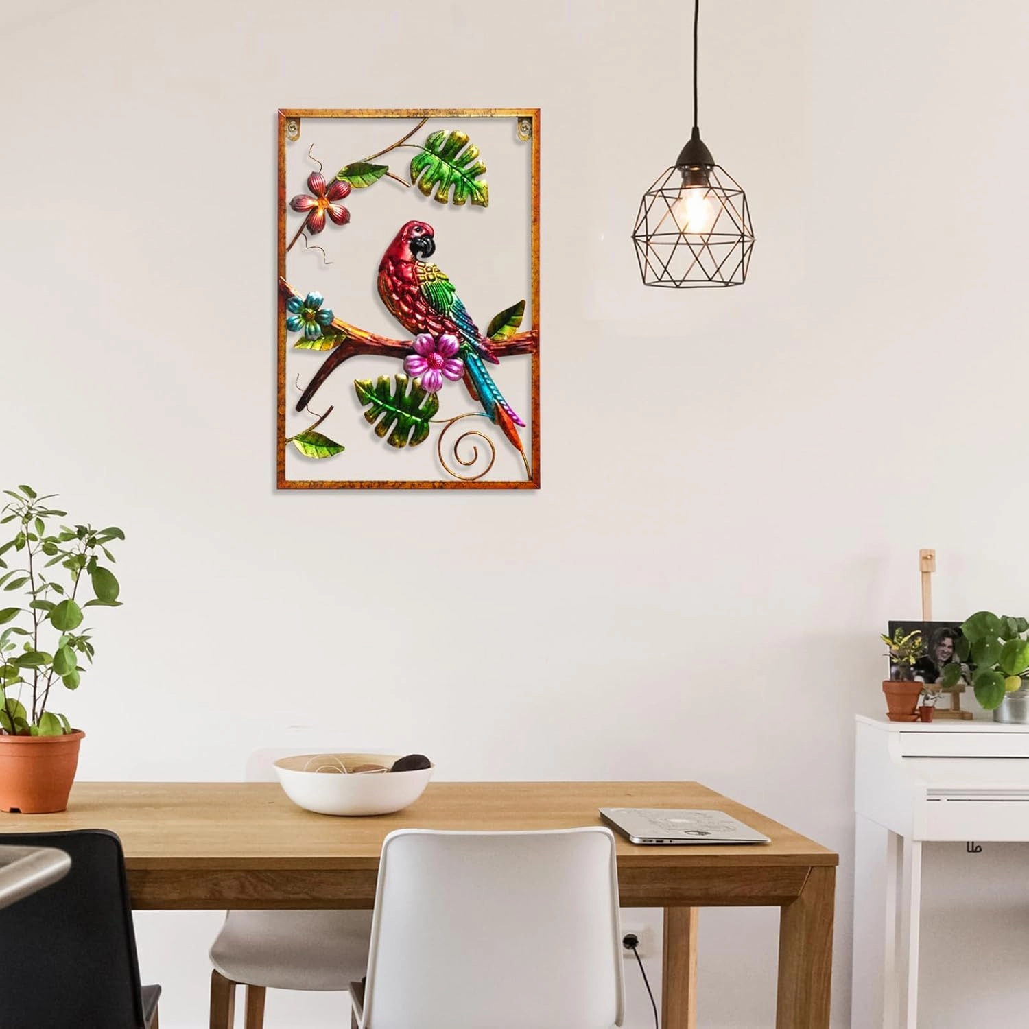 Metal Parrot Wall Art Parrot Wall Decor Tropical Outdoor Art Wall Decor 3D Metal Bird Wall Sculpture Suitable for Living Room Bedroom Bathroom Study Room Home Gifts