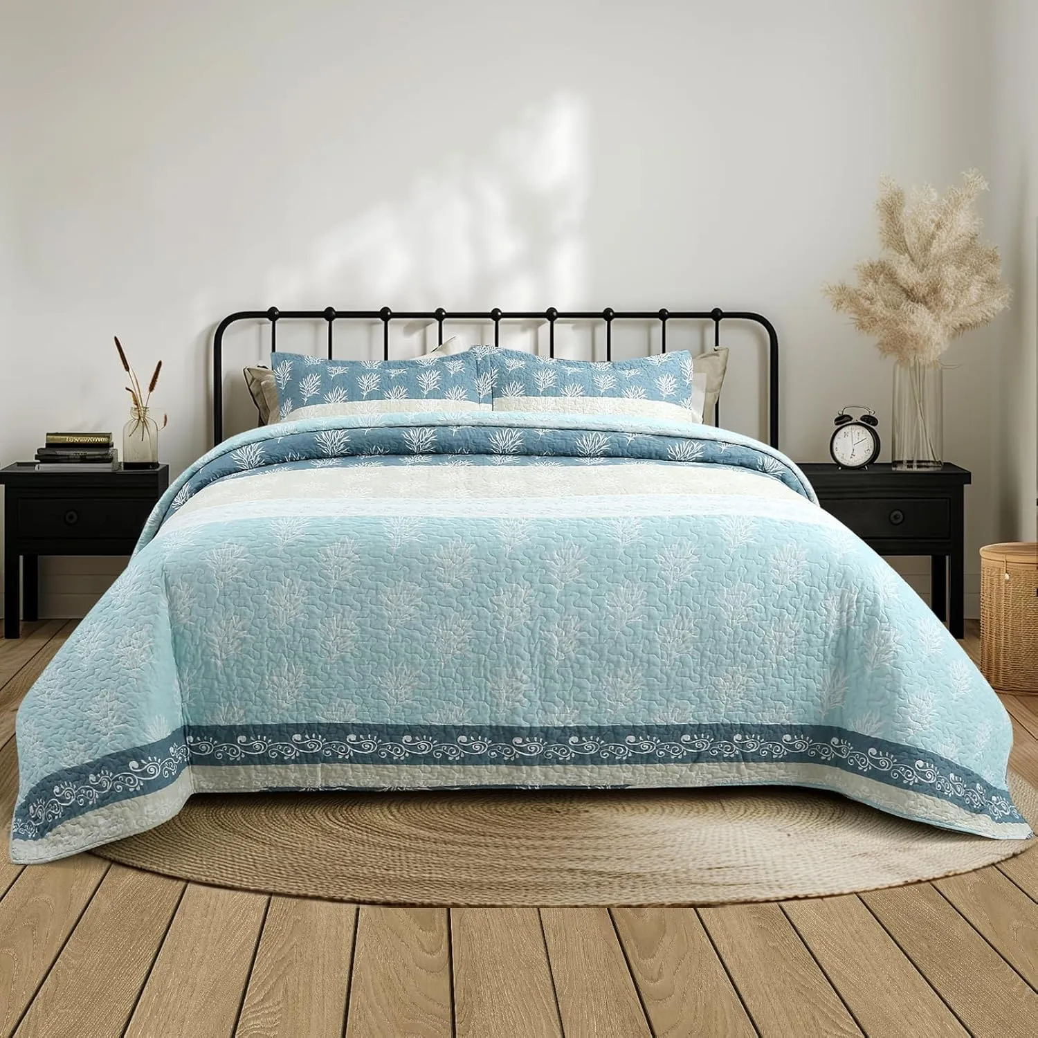 Quilt Set Queen Size - Queen Quilts Bedding Set, 100% Cotton Reversible Luxury Comforter Set, Farmhouse Floral Boho Striped Patchwork Bedspreads Set with Shams for All Season, Blue