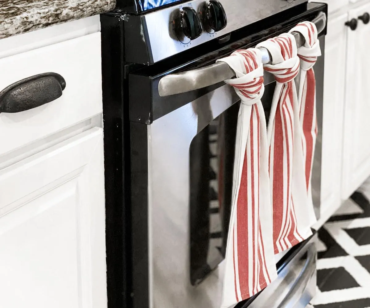 Red Striped Linen Kitchen Towels – 100% Pure Linen Dish, Tea & Hand Towels, Super Absorbent & Quick Drying Farmhouse Towels, 18x28 Inch, Set of 4, Machine Washable