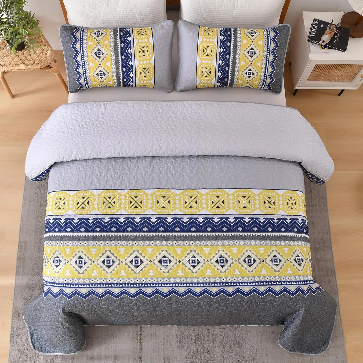 WONGS BEDDING 3 Pieces Quilt Set Queen Size, Grey Yellow Quilt Bedspread Lightweight Bohemian Coverlet Set with 2 Pillowcase, Soft Geometry Printed Bedding Set Queen for All Season 96"×90"