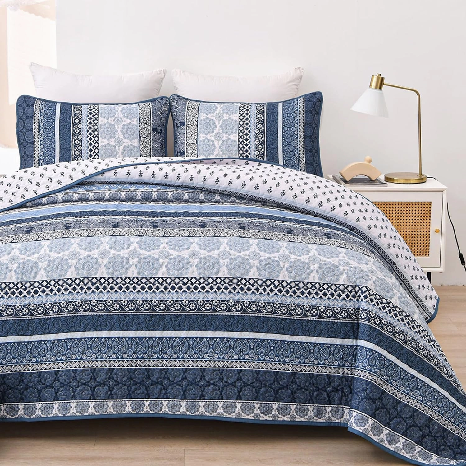 WONGS BEDDING Boho Quilt Set Queen Size, Navy Blue Bohemian 3 Pieces Quilt Sets, Lightweight Microfiber Bedspread Coverlet Bedding Set for All Season (96"x90")